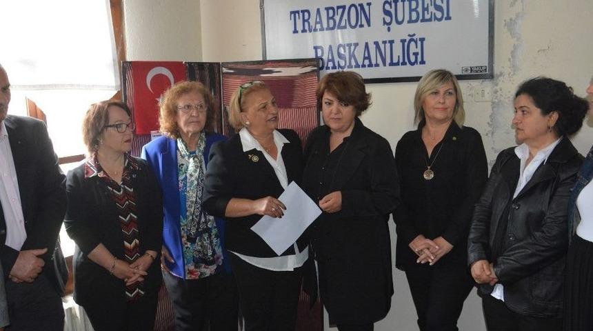 Trabzon&rsquo;da Asker Ve Polislerin Anneleri Ve Eşleri Yılın Annesi Oldu