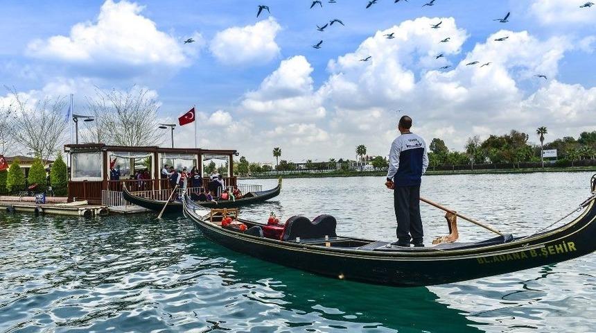 B&uuml;y&uuml;kşehir&rsquo;den 260 &Ouml;ğrenciye Gondol Turu