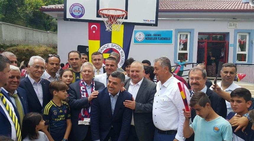 Aziz Yıldırım&rsquo;dan "1907 Okul 1907 Pota"