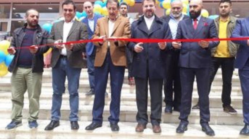 Arif Karadağ Se&ccedil;im &Ccedil;alışmalarını S&uuml;rd&uuml;r&uuml;yor