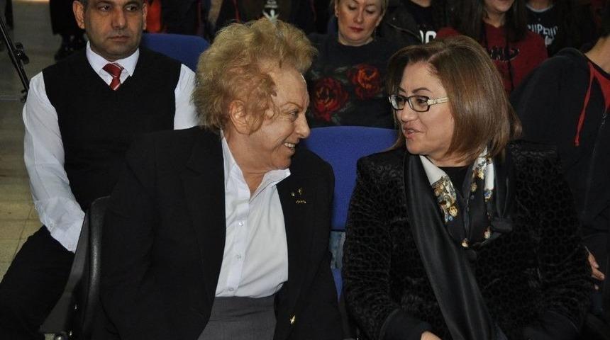 Gkv Kariyer G&uuml;n&uuml;nde Şahin&rsquo;i Ağırladı