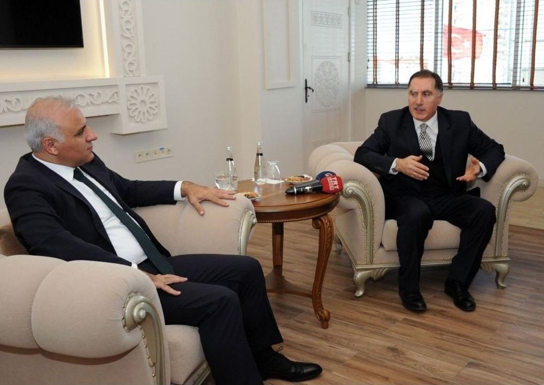 Kamu Başdenet&ccedil;isi Şeref Malko&ccedil;: