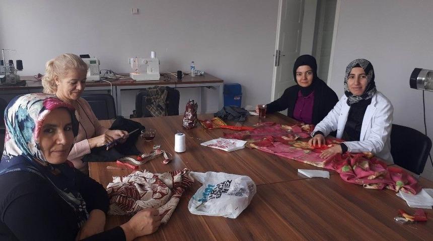 Ulaş&rsquo;ta Nakış Ve İğne Teknikerleri Kursu A&ccedil;ıldı