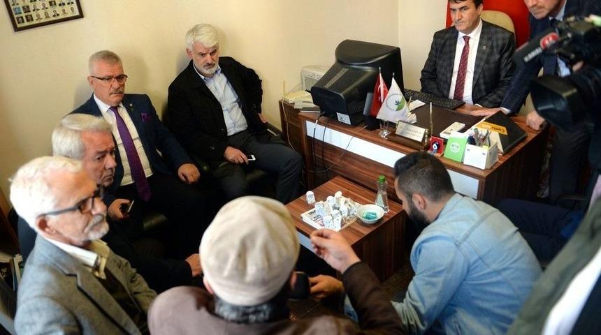 D&uuml;ndar Ve Şahin Doğanbey Sakinleriyle Buluştu