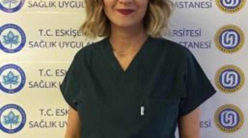 Esog&uuml; Hastanesi Hemşiresinin Başarısı