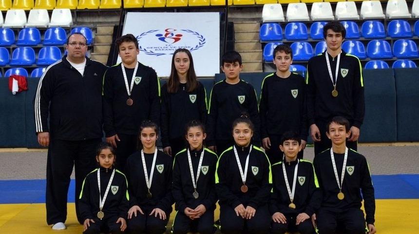 Manisa Büyükşehir Belediyespor Judoda Madalyaları Topladı