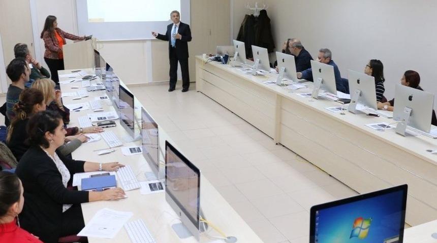 Esog&uuml; Enformatik B&ouml;l&uuml;m&uuml; Tarafından Esog&uuml; Ders Y&ouml;netim Sistemi Eğitimi Ger&ccedil;ekleştirildi