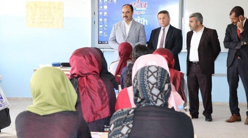 B&uuml;y&uuml;kşehir&rsquo;den 21 Bin &Ouml;ğrenciye Deneme Sınavı