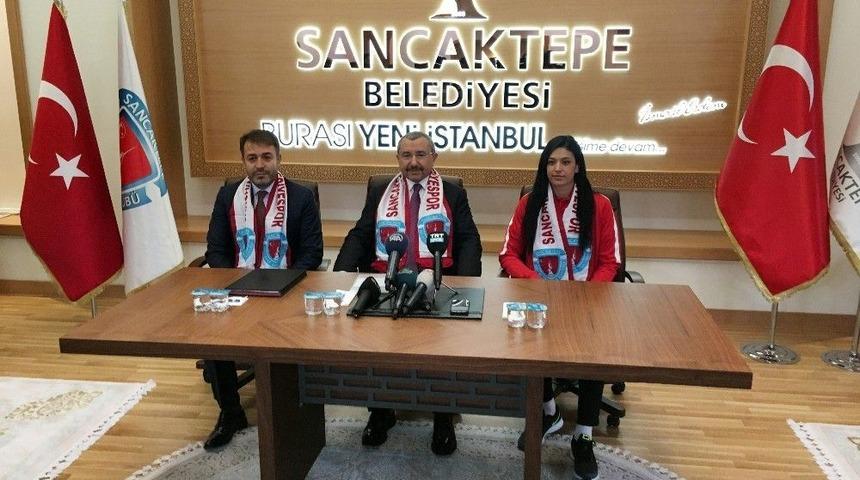 D&uuml;nya Tekvando Şampiyonu Sancaktepe Belediyespor&rsquo;da