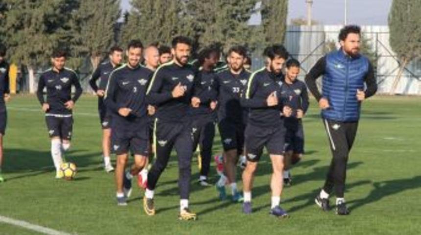 T.m. Akhisarspor, Milli Ma&ccedil; Arasında Hazırlık Ma&ccedil;ı Yapacak