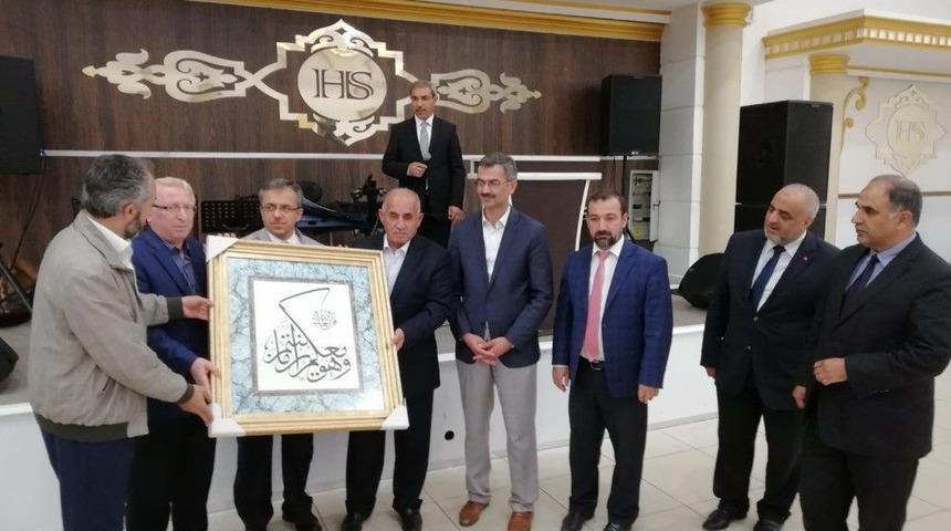 Adıyaman M&uuml;ft&uuml;s&uuml; &Ouml;zt&uuml;rk&ccedil;&uuml;&rsquo;ye Veda Yemeği