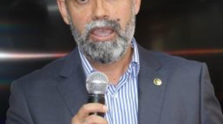 Eğitim Bir-sen Başkanı Aksoy, &ldquo;ilk &Ouml;ğretmenimiz Annemiz, Her Şeye Değer Sevginiz&rdquo;