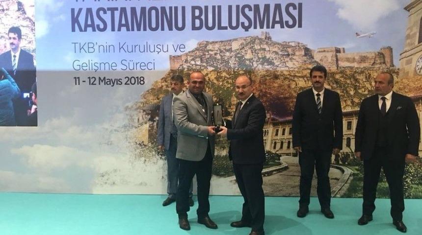 Boz&uuml;y&uuml;k Belediyesi Şehir M&uuml;zesi Ve Arşivi&rsquo;ne Bir &Ouml;d&uuml;l Daha