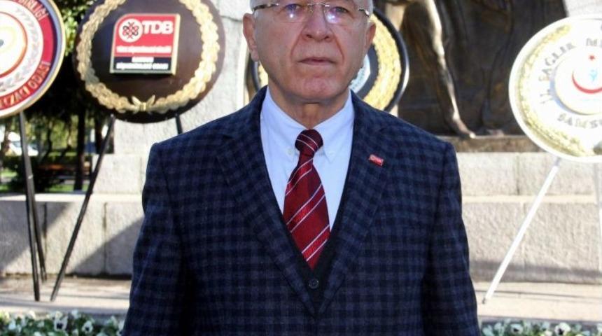 İlker: &ldquo;t&uuml;rkiye&rsquo;de Diş Hekimliği Fak&uuml;ltelerinin Sayısı Olduk&ccedil;a Fazla&rdquo;