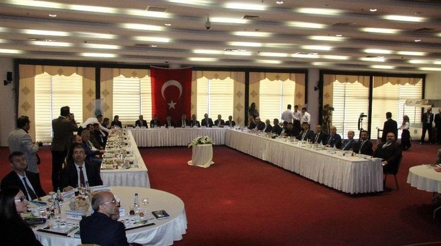 Rekt&ouml;r Karacoşkun G&ouml;revinde Birinci Yılını Doldurdu