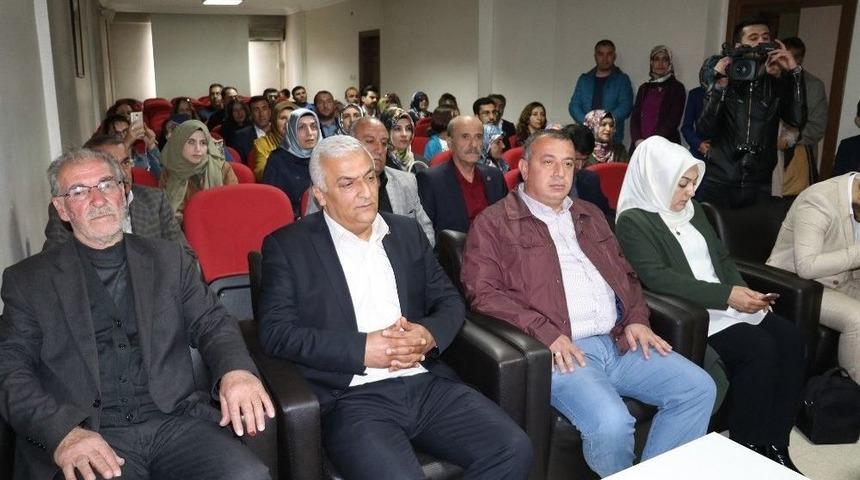 Van&rsquo;da Usta &Ouml;ğreticiler Derneği A&ccedil;ıldı