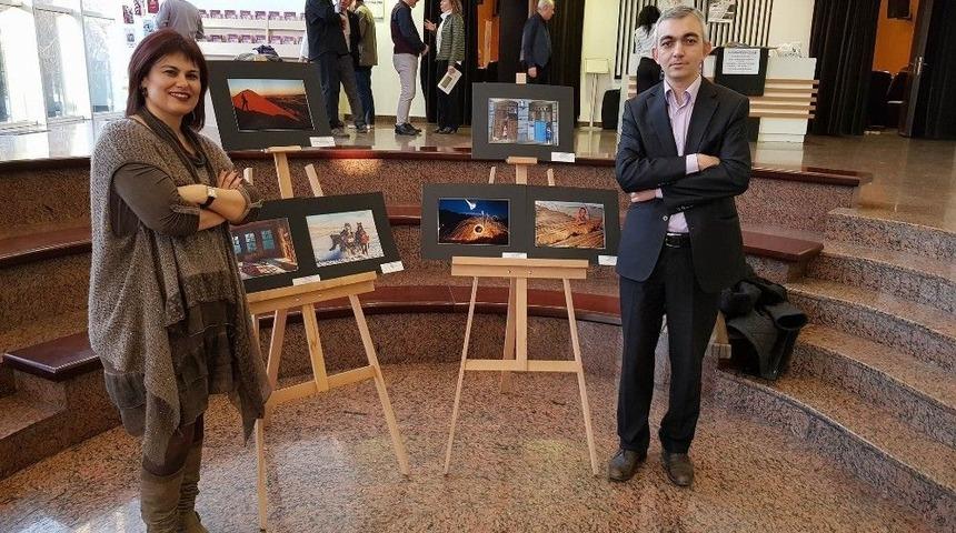 Manisalı Sağlık&ccedil;ılar Ankara&rsquo;dan &Ouml;d&uuml;lle D&ouml;nd&uuml;