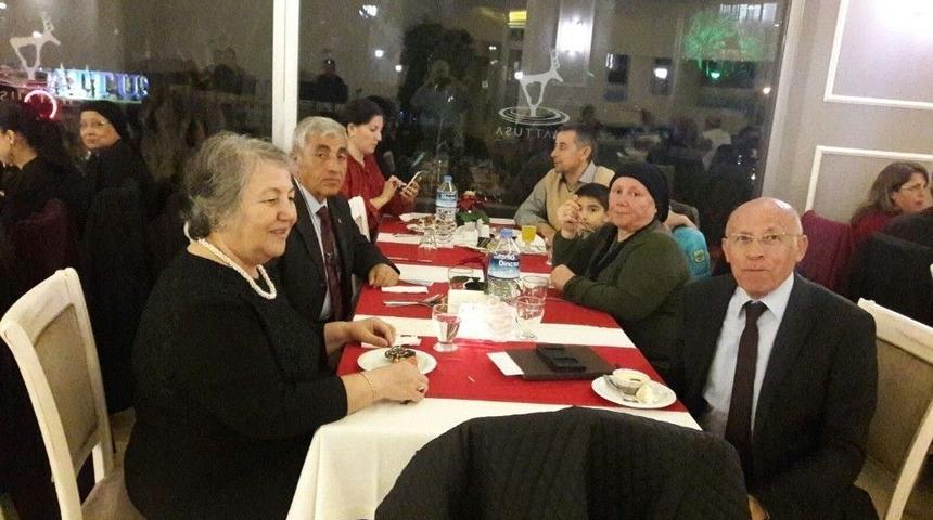 &Ccedil;orumlular Yemeğinde &Ccedil;anakkale T&uuml;rk&uuml;s&uuml; Okundu