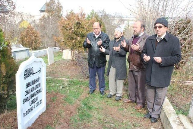 Apaydın Kabri Başında Anıldı 2