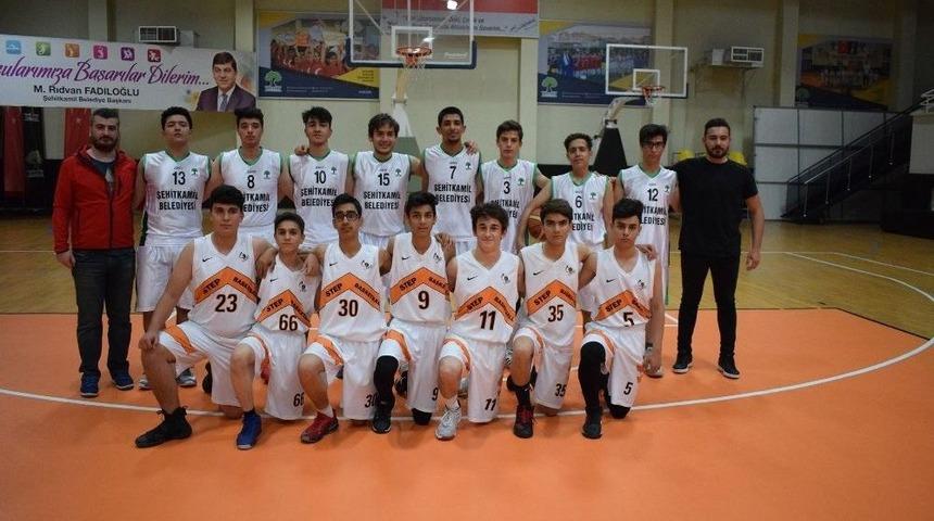 8 Farklı Kul&uuml;pten 120 Sporcu Parke &Uuml;zerinde Buluştu