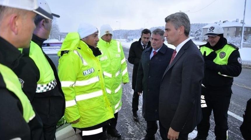 Vali Baruş Bolu Dağı&rsquo;nda İncelemlerde Bulundu