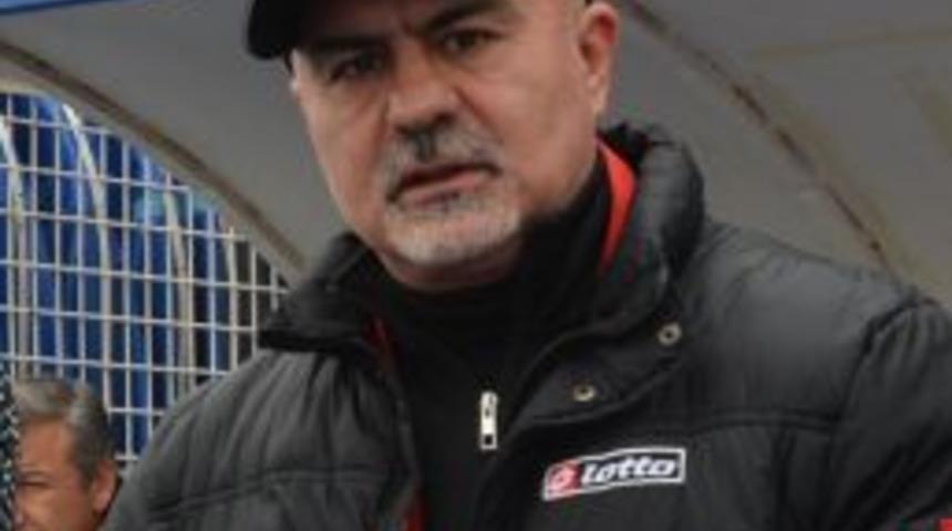 K&uuml;tahyaspor&rsquo;da G&uuml;rkan Zora&rsquo;nın G&ouml;revine Son Verildi