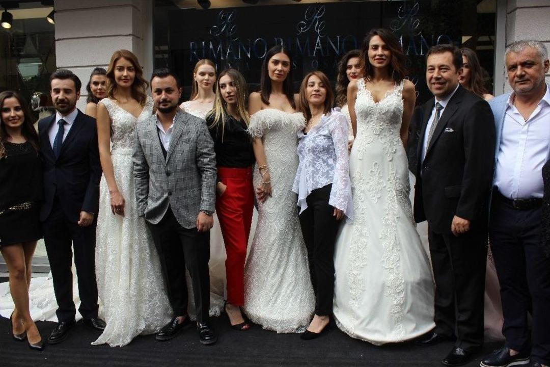 &Uuml;nl&uuml; Mankenler Bursa&rsquo;da Gelinlik Tanıttı