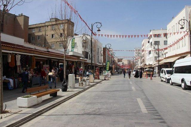 Sur Yenilenen Yüzüyle İlgi Odağı Haline Geldi