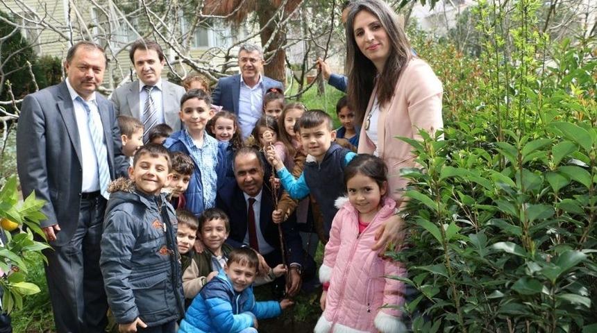 Biga&rsquo;da &rsquo;benimle B&uuml;y&uuml;r M&uuml;s&uuml;n&rsquo; Projesi