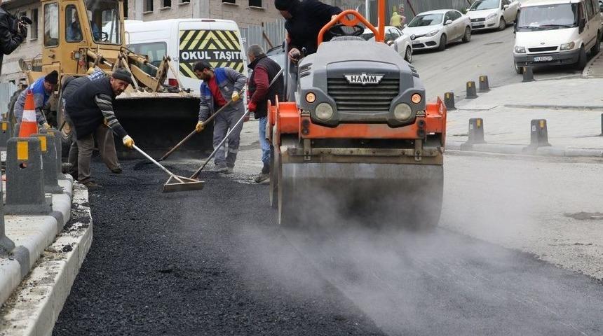 Ey&uuml;psultan&rsquo;da Caddeler D&uuml;zenleniyor