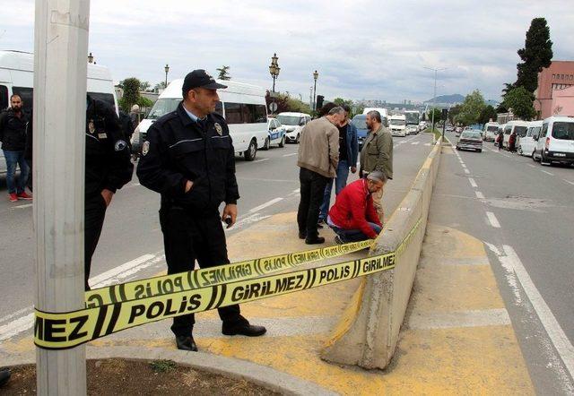 Kavga Ettiği Dolmuş Şoförü Yerine Başkasını Vurdu