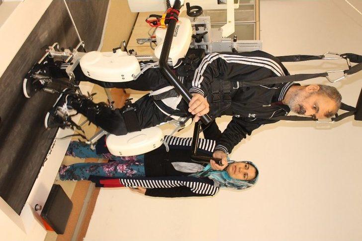 Felç Geçiren Yürüyemeyen Hastalar İçin Başarılı Bir Tedavi Yöntemi G5