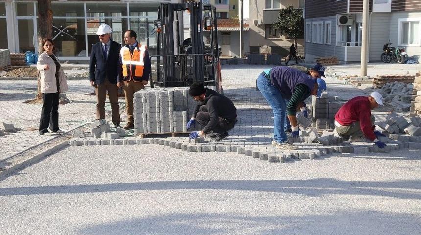 Hacı Ahmet Mahallesinde Parke Taş Sevinci