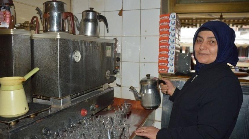 &Ccedil;ay Ocağı İşletip İki Oğlunu M&uuml;hendis Yaptı