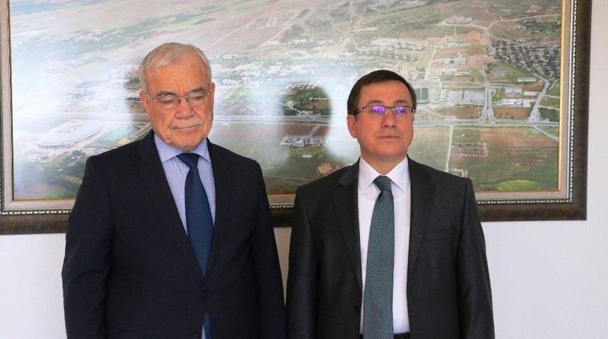 İn&ouml;n&uuml; &Uuml;niversitesi, 24. İlahiyat Ve İslami İlimler Fak&uuml;lteleri Dekanları Toplantısına Ev Sahipliği Yapacak