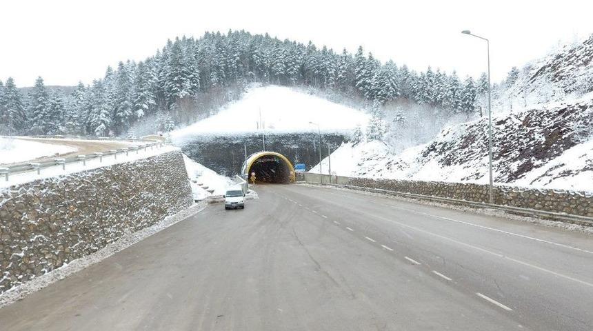 Sinop’a Mevsimin İlk Karı Düştü