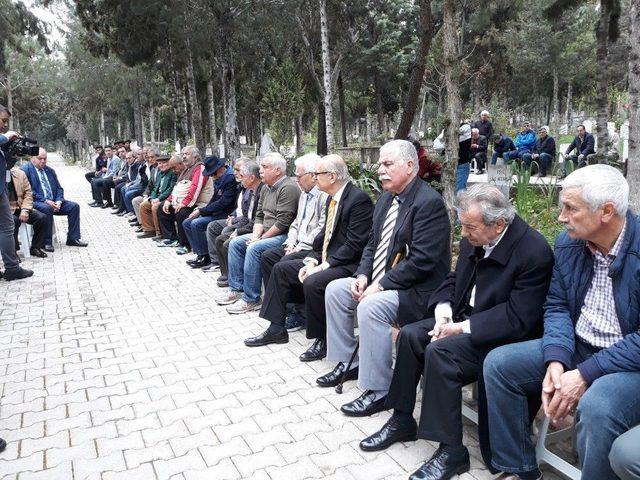 "şampiyon Ali" Mezarı Başında Anıldı 1