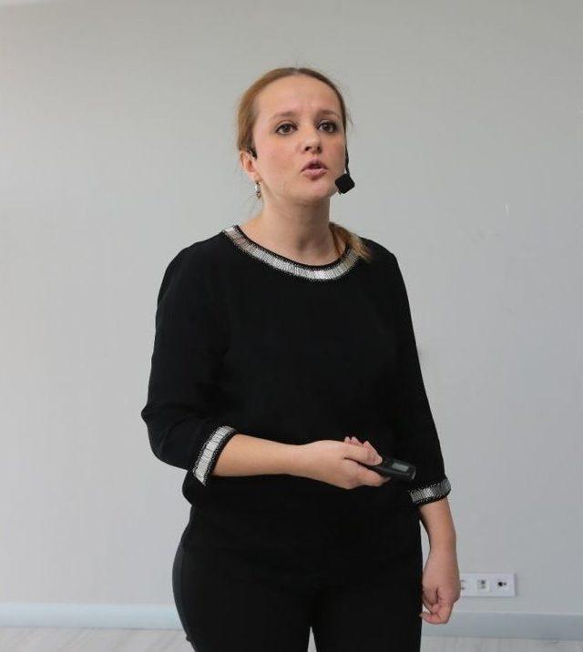 Alzheimera Karşı M&uuml;cadelede &ldquo;el İşi&rdquo; 3