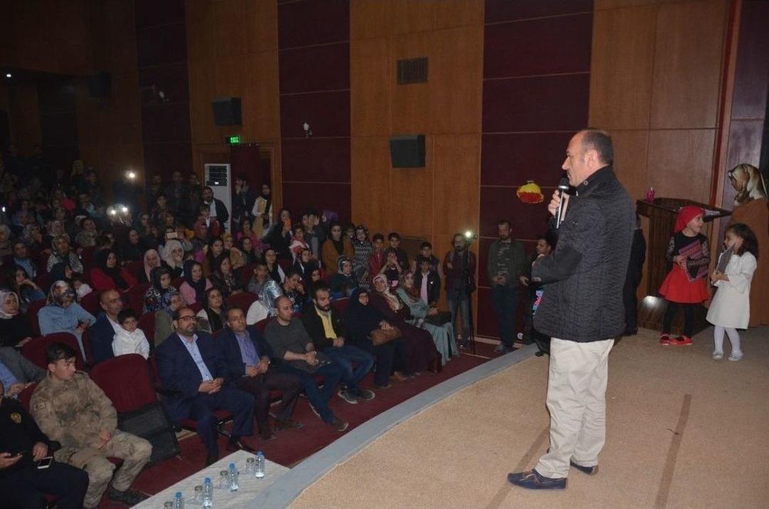 Kur&rsquo;an Kursu &Ouml;ğrencilerinden Yıl Sonu Etkinliği