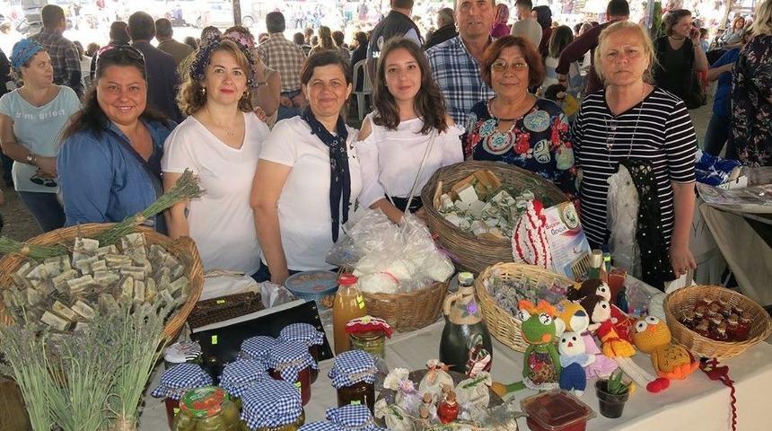 Foça Bağarası’nda Bahar Şenliği