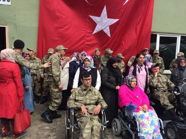 Sakarya’da 17 Engelli Genç Temsili Askerlik Yaptı G2