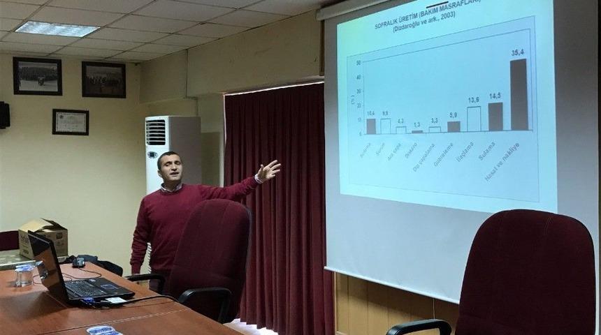 S&ouml;ke&rsquo;de &Uuml;reticiye Zeytin Yetiştiriciliği Ve Hasadı Anlatıldı