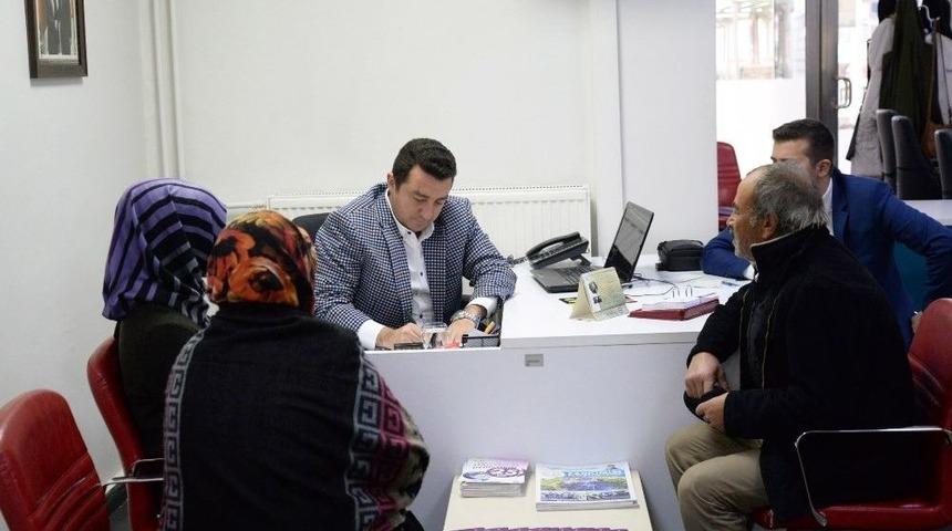 Başkan Bakıcı, Halk G&uuml;n&uuml;nde Vatandaşlar İle Bir Araya Geldi