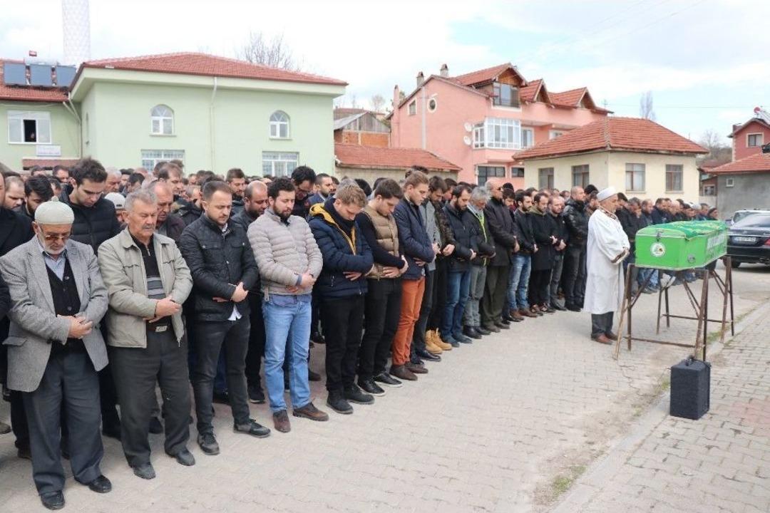 Silahlı Saldırıda &Ouml;ld&uuml;r&uuml;len İş Adamı Son Yolculuğuna Uğurlandı