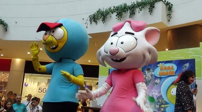 Kral Şakir&rsquo;in Galasına İzmir&rsquo;de B&uuml;y&uuml;k İlgi