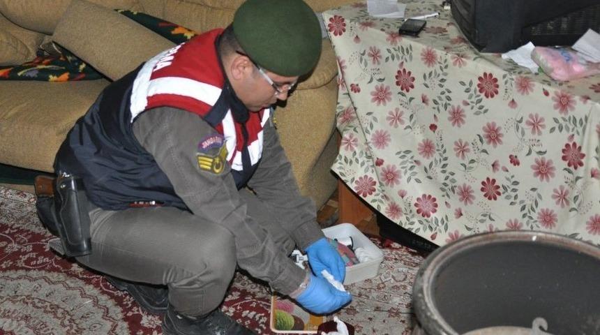 Oyuncak Satıcısı Uyuşturucu Satmaktan Tutuklandı