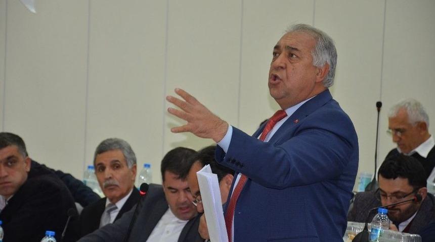 İzmir B&uuml;y&uuml;kşehir Belediye Meclisinde Kredi Notu Tartışması