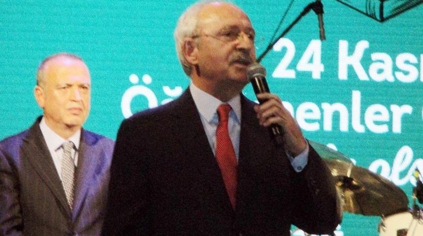 Chp Genel Başkanı Kılı&ccedil;daroğlu, Ataşehir&rsquo;de &Ouml;ğretmenlerle Bir Araya Geldi
