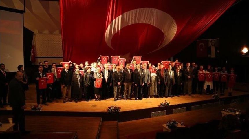 Gazi&rsquo;de &lsquo;şanlı T&uuml;rk&rsquo;&uuml;n Şanlı Fotoğraf Yarışması&rsquo; &Ouml;d&uuml;l T&ouml;reni Ger&ccedil;ekleştirildi