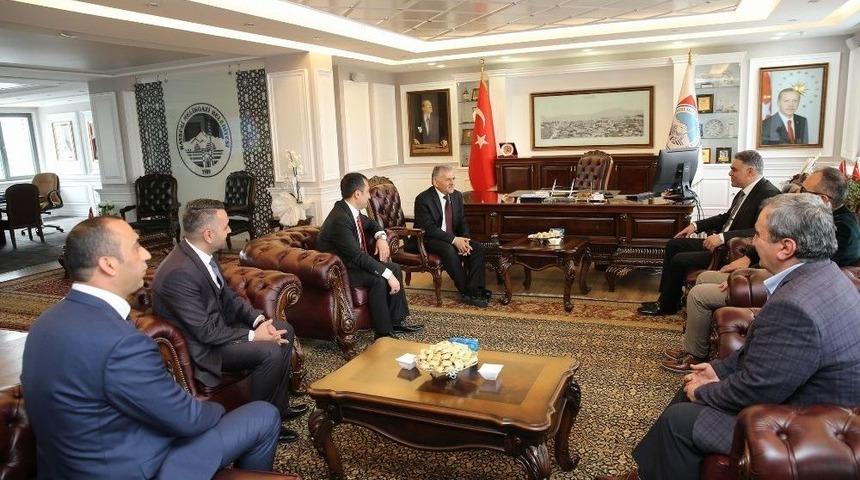 Emlak&ccedil;ılar Odası&rsquo;ndan Melikgazi Belediyesi&rsquo;ne Ziyaret